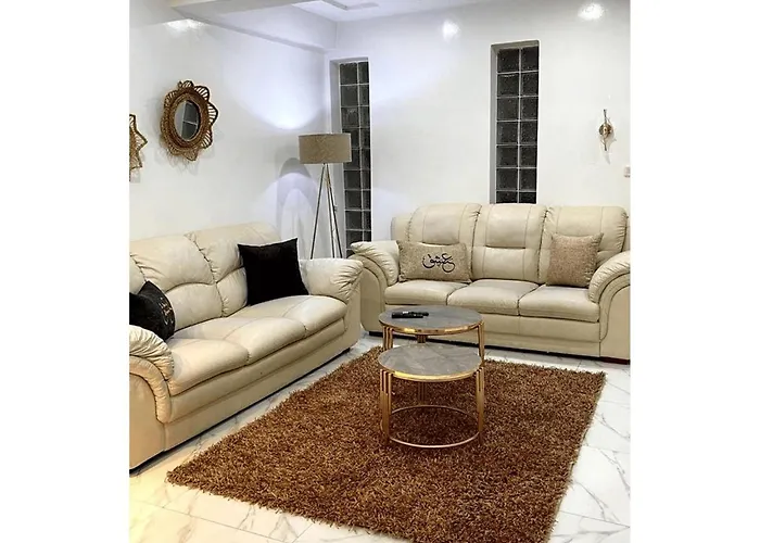 Cozy 1Br Retreat, Steps To Sand